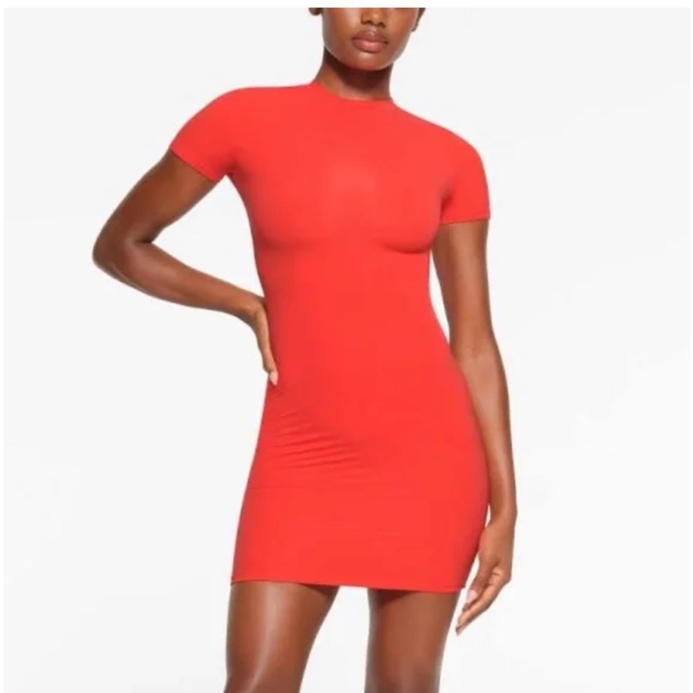 Skims Fits Everyone Soft Red Short Sleeve mini Bodycon Dress